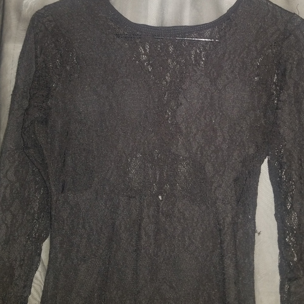 🎊 Lace Dress🎊 - Picture 3 of 5